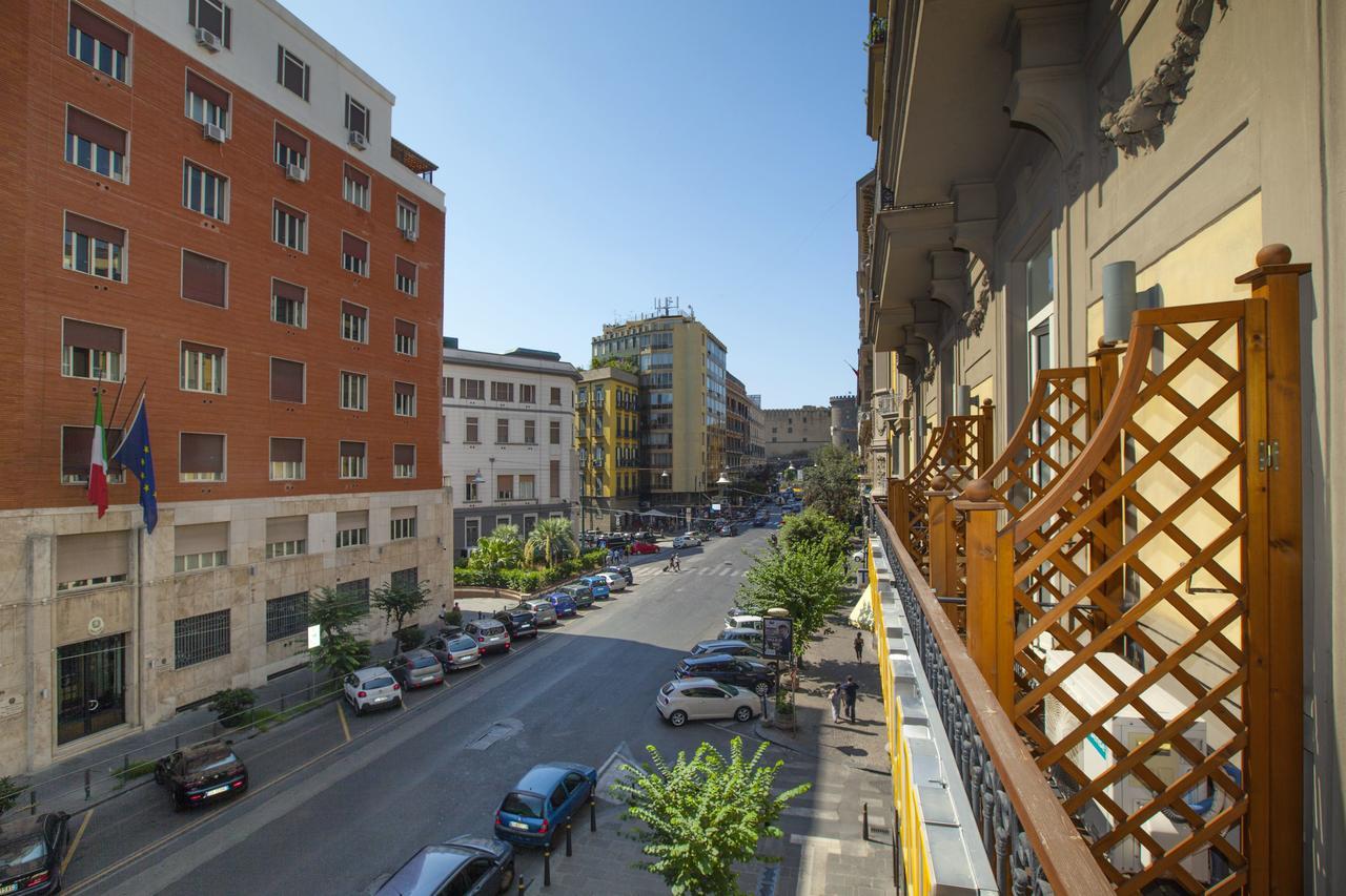 Suite Dei Catalani Nápoles Exterior foto